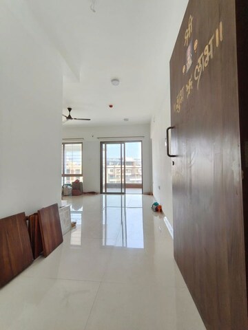 Building Lobby in 3 BHK Builder Floor at Amits Bloomfield, Ambegaon Budruk – for Rent