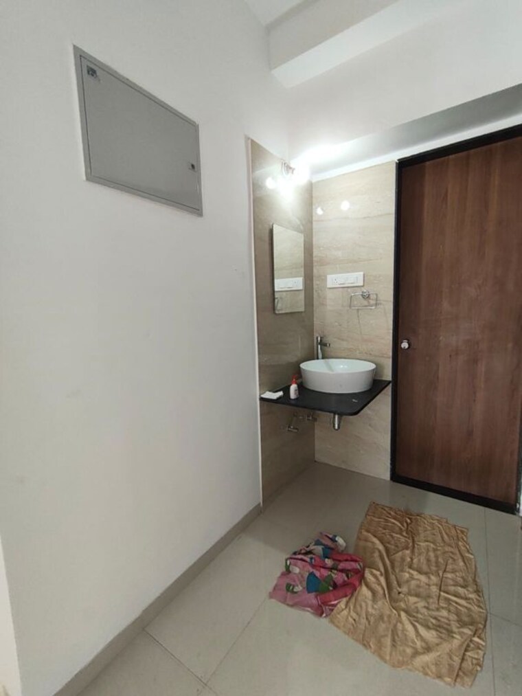 Bathroom, amits-bloomfield 3 Bedroom 1455 Sq.Ft. Builder Floor In Ambegaon Budruk Pune 10028104