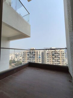 3 BHK + Extra Room Builder Floor For Rent in Amits Bloomfield