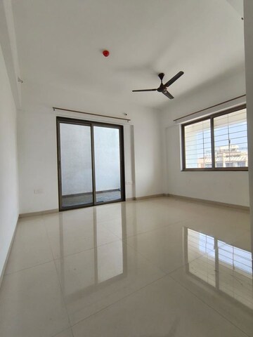Room in 3 BHK Builder Floor at Amits Bloomfield, Ambegaon Budruk – for Rent