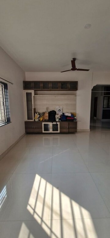Living Room in 3 BHK Builder Floor at Kondapur – for Rent