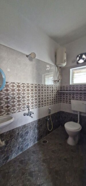 Living Room in 3 BHK Builder Floor at Kondapur – for Rent