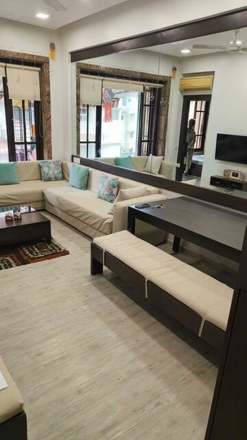 Bedroom in 5 BHK Apartment at Oberoi Skyz, Worli – for Rent