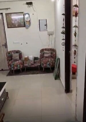 Parking in 2 BHK Apartment at Windsor Paradise 2, Raj Nagar Extension – for Sale