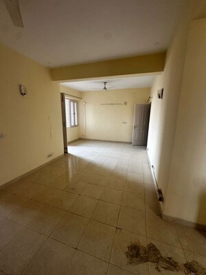 Room in 3 BHK Apartment at Tulip Orange, Sector 70 – for Rent