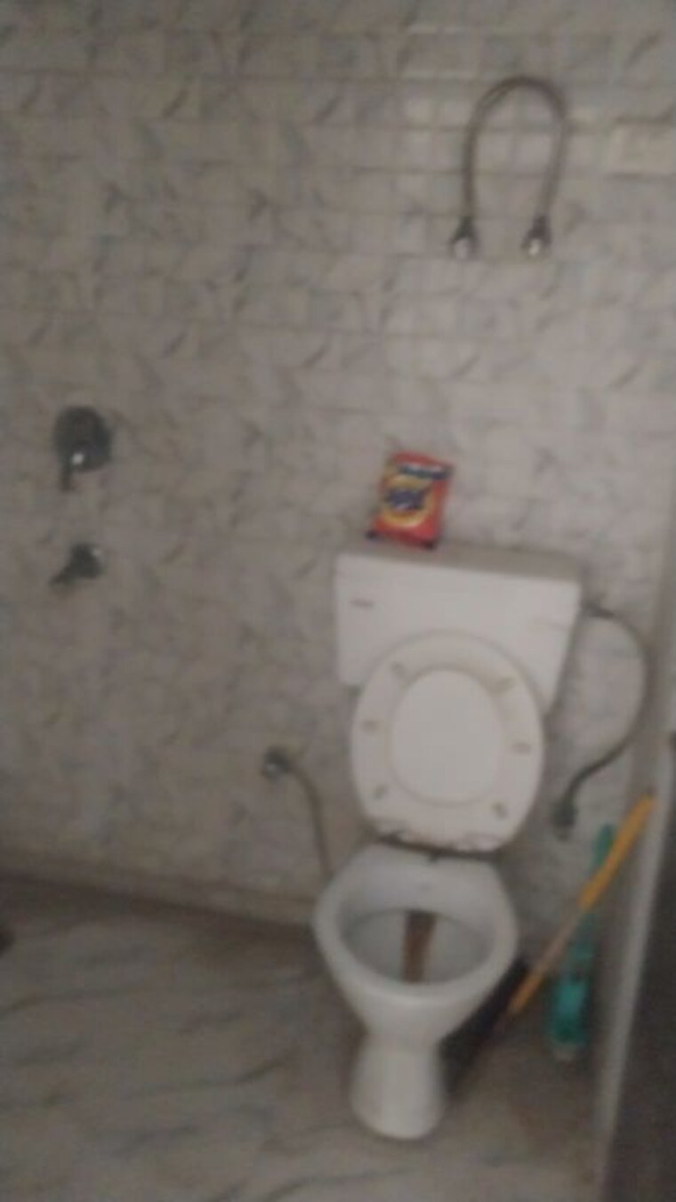 Bathroom, sanchar-residency 3.5 Bedroom 1782 Sq.Ft. Apartment In Raj Nagar Extension Ghaziabad 10028151