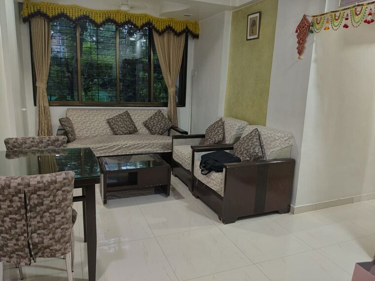 Master Bedroom, lalani-grandeur 3 Bedroom 932 Sq.Ft. Apartment In Goregaon East Mumbai 10028153