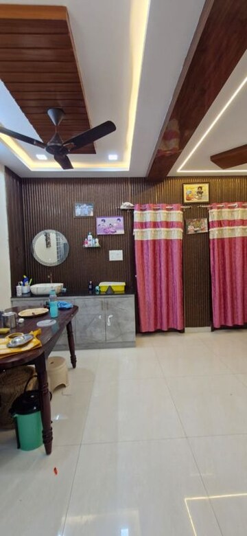 Master Bedroom in 3 BHK Builder Floor at Kondapur – for Rent