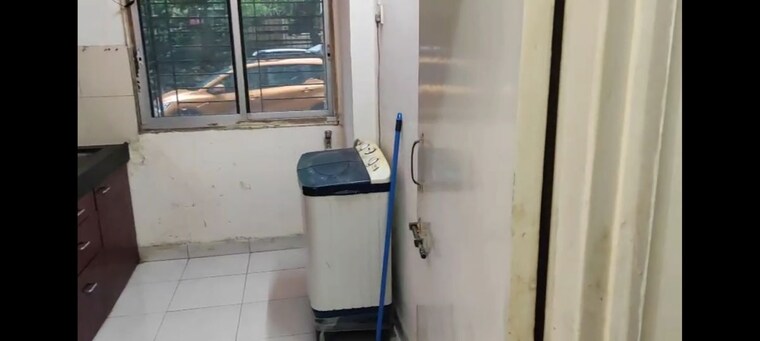 Bathroom, lok-yamuna 2 Bedroom 915 Sq.Ft. Apartment In Andheri East Mumbai 10028164