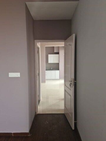 2 BHK Apartment For Rent in Supertech Hues, Sector 68