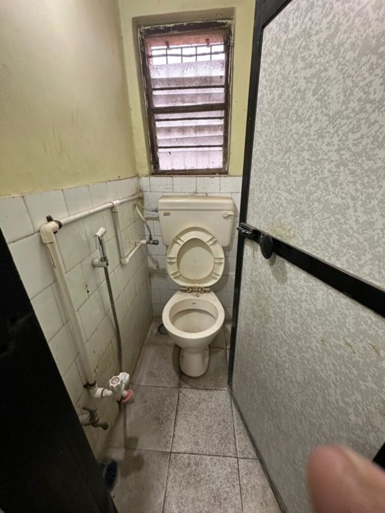 Bathroom, dombivli west 1 Bedroom 590 Sq.Ft. Apartment In Dombivli West Thane 10028195