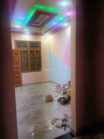 Room in 2 BHK Apartment at Para – for Rent