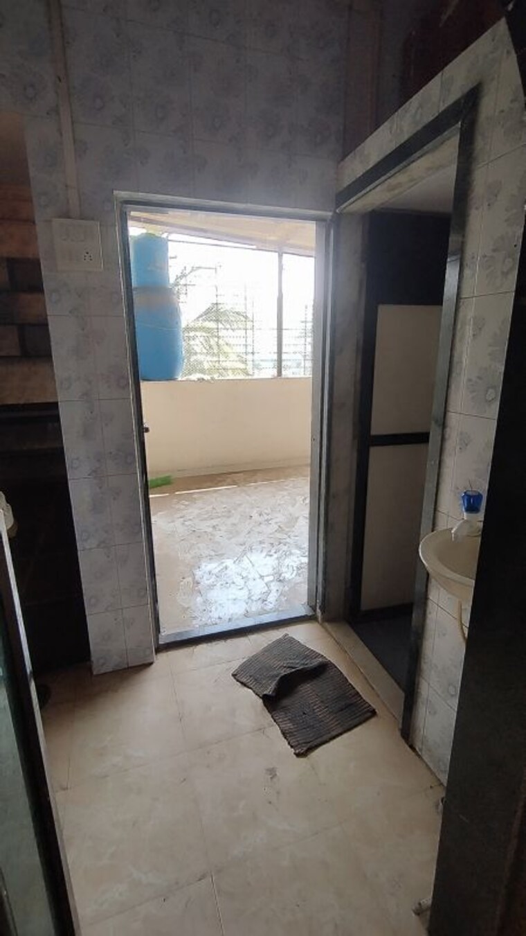 Bathroom, dombivli west 1 Bedroom 325 Sq.Ft. Apartment In Dombivli West Thane 10028204