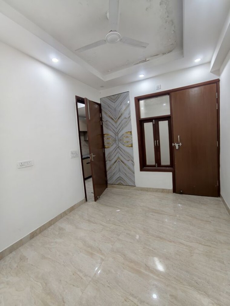 Room, chattarpur 1 Bedroom 450 Sq.Ft. Apartment In Chattarpur Delhi 10028216