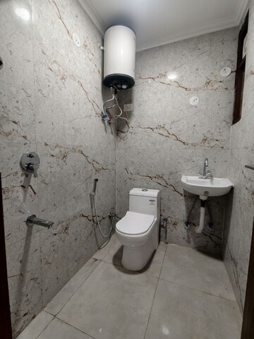 Bathroom in 1 BHK Apartment at Chattarpur – for Rent