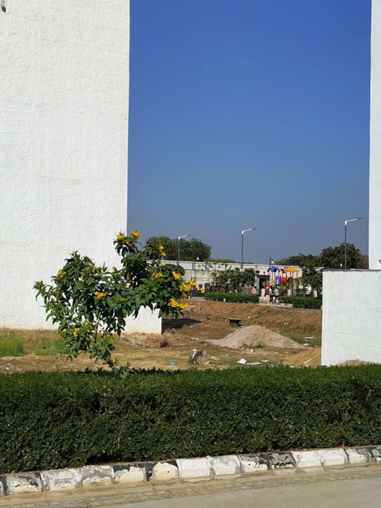 Garden, vk-sohna-greens  155 Sq.Yd. Plot In Sohna Sector 4 Gurgaon 10028253