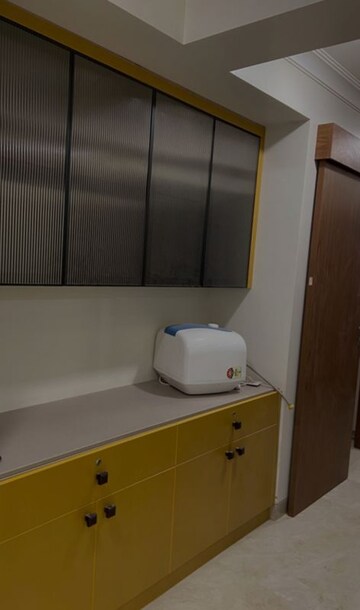 Bathroom in 3 BHK Builder Floor at Safdarjung Enclave – for Rent