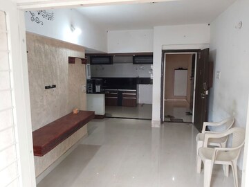 1 BHK Apartment For Rent in Sudhir Anandi, Prabhat Road
