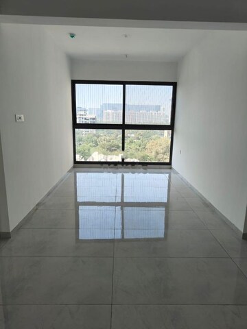 Room in 3 BHK Apartment at Mantra Mirari, Koregaon Park – for Rent