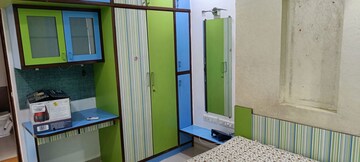 Bedroom in 3 BHK Apartment at Thaltej – for Rent