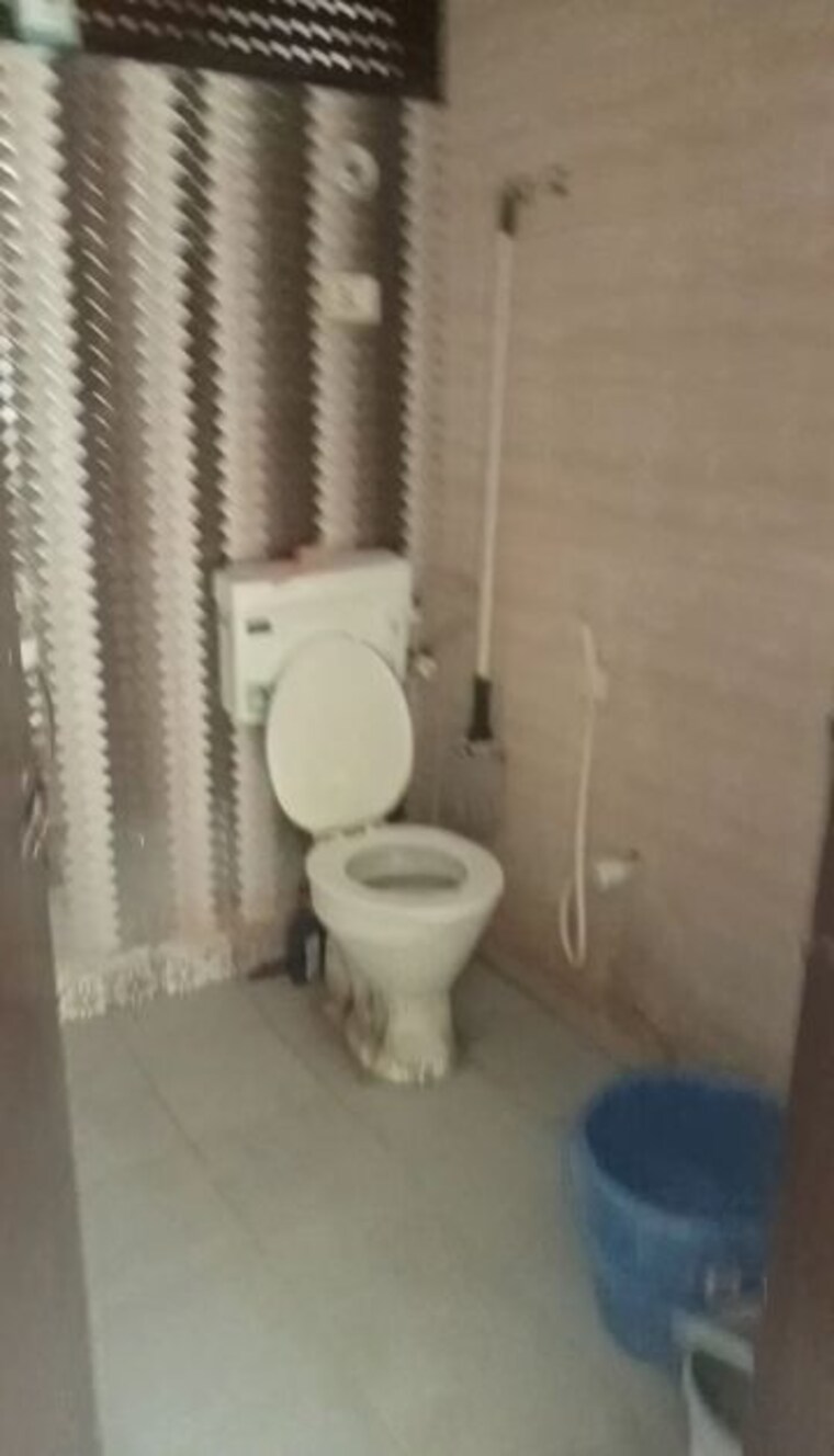 Bathroom, bliss-heights 1 Bedroom 450 Sq.Ft. Builder Floor In Sector 104 Noida 10028307