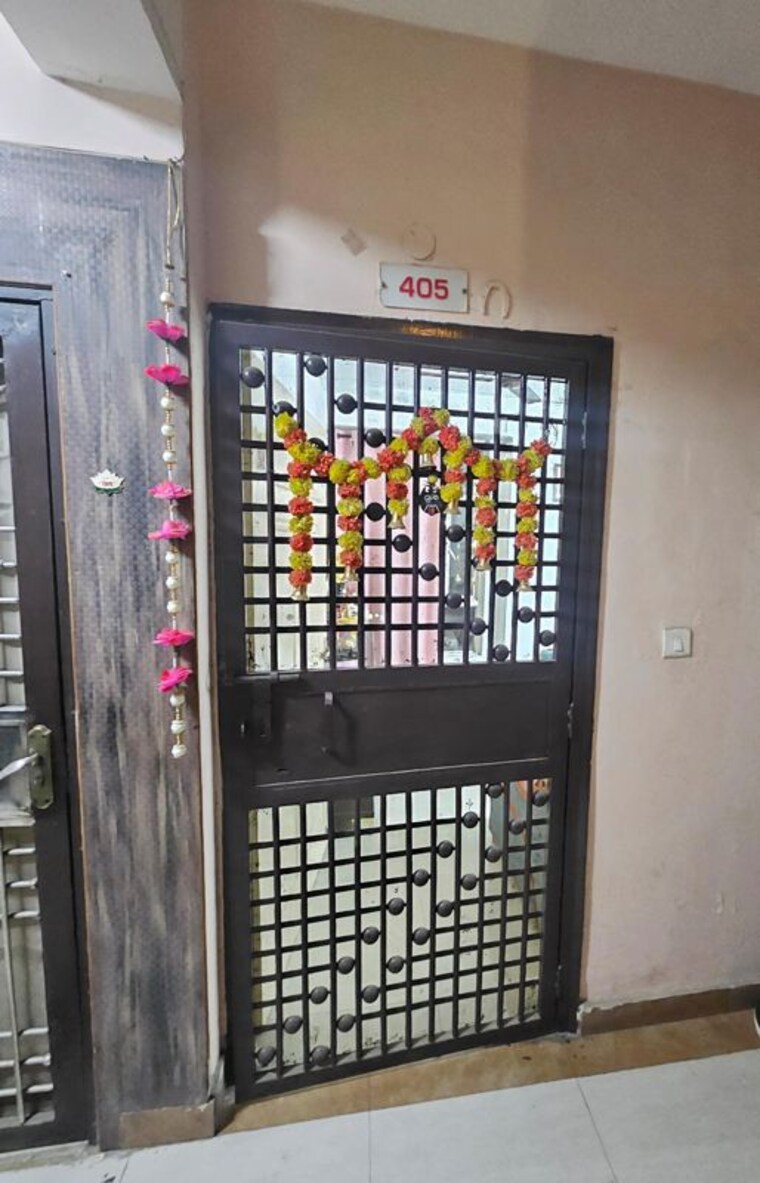 Exterior View, supertech-cape-town 2 Bedroom 930 Sq.Ft. Apartment In Sector 74 Noida 10028335