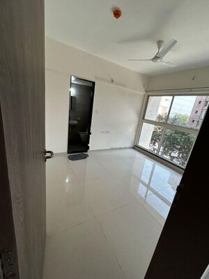 Furnished Amenities in 2 BHK Apartment at Paranjape Trident Towers, Wakad – for Rent