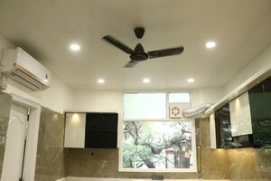 Furnished Amenities in 4 BHK Builder Floor at New Friends Colony – for Rent