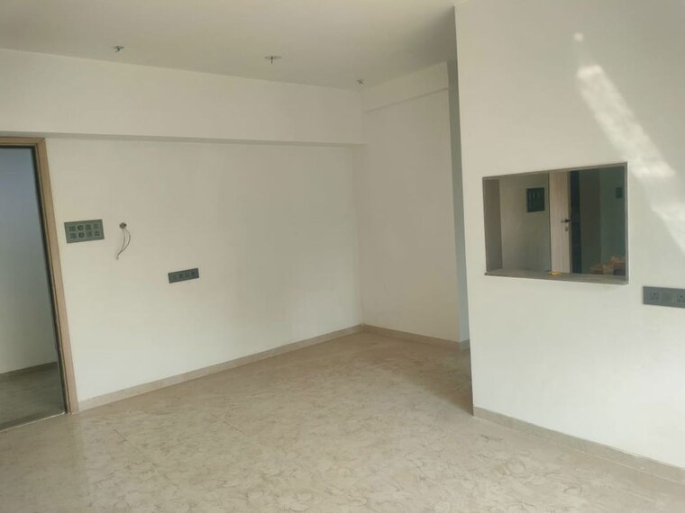 Room, navpada 1 Bedroom 500 Sq.Ft. Apartment In Navpada Mumbai 10025264