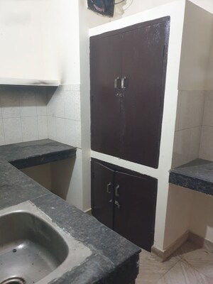 2 BHK Independent House For Rent in Sector 16