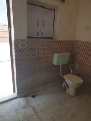 Bathroom in 2 BHK Independent House at Sector 16 – for Rent