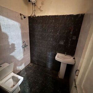 Bathroom in 1 BHK Apartment at Kharar Mohali Road – for Rent