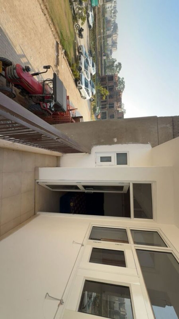 Balcony, dhakoli 1 Bedroom 557 Sq.Ft. Apartment In Dhakoli Mohali 9922608