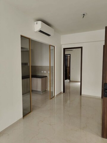 2.5 BHK Apartment For Sale in Smart World Orchard, Sector 61