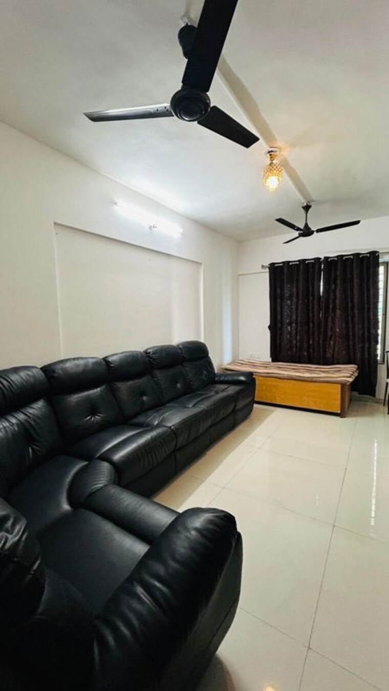 Living Room, vaishnavi-sahil-vighnesh 2 Bedroom 1000 Sq.Ft. Apartment In Wakad Pune 10028422