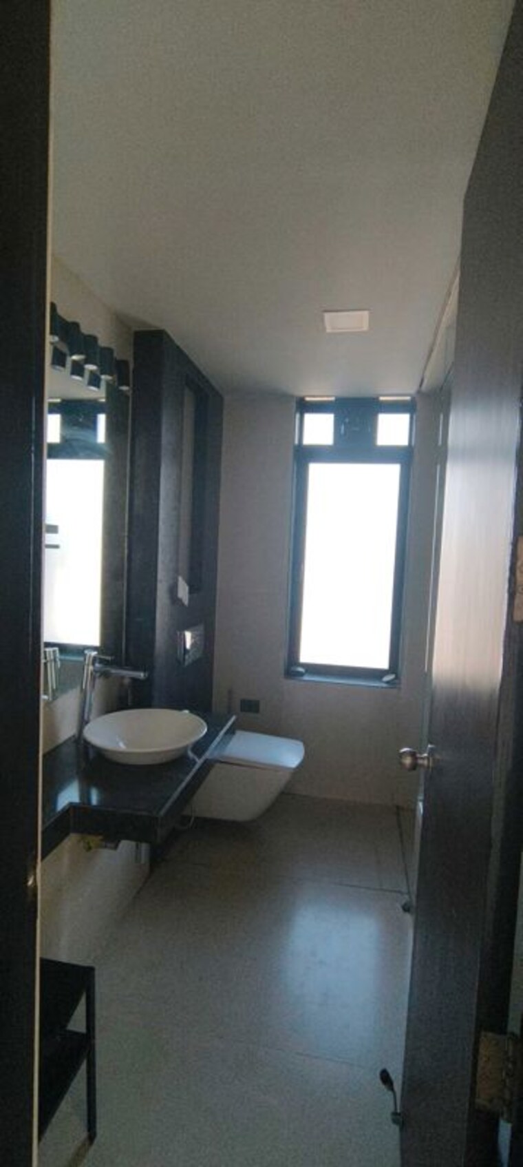 Bathroom, lodha-aria 3 Bedroom 1500 Sq.Ft. Apartment In Parel Mumbai 10028314