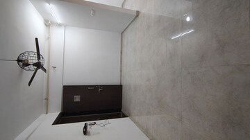 Room in 1.5 BHK Apartment at Lodha Palava Downtown Dombivli East, Dombivli East – for Rent