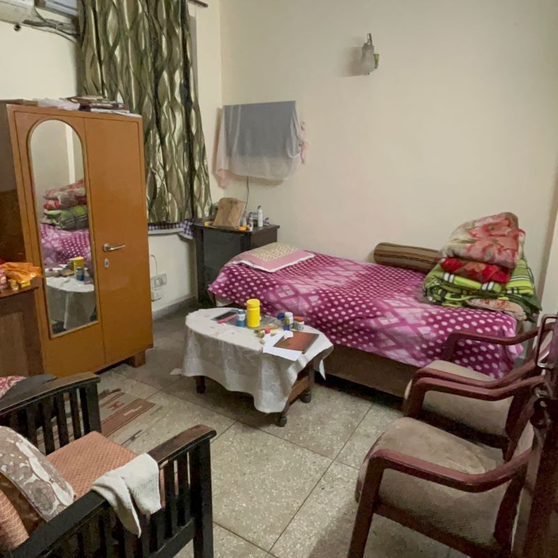 1 BHK + Pooja Room Builder Floor For Rent in Amrit Nagar
