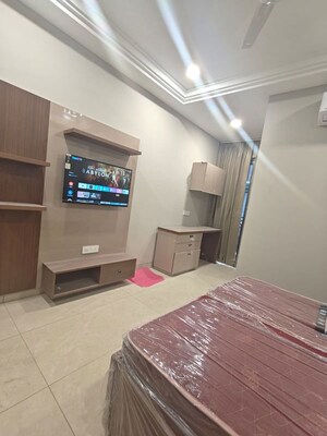 Furnished Amenities in Studio Builder Floor at Sector 40 – for Rent