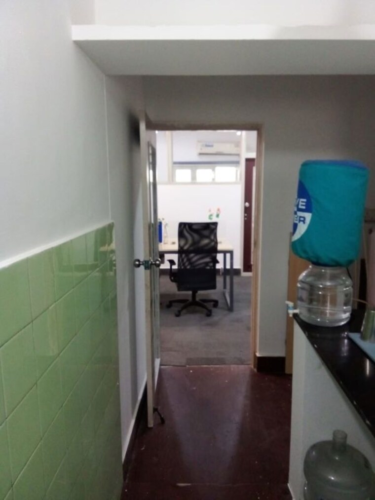 undefined, infantry road Commercial Office Space 1900 Sq.Ft. In Infantry Road Bangalore 10028473