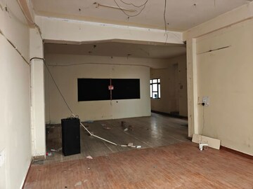 Plot Area in  Industrial Plot at Sector 64 – for Rent