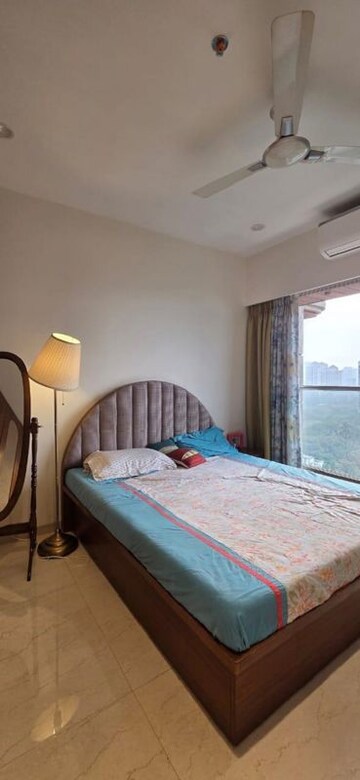 Bedroom in 5 BHK Apartment at Supreme Elenor, Chembur – for Sale