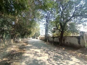  Plot – Exterior View View at Huda Market, Sector 31 - for Sale