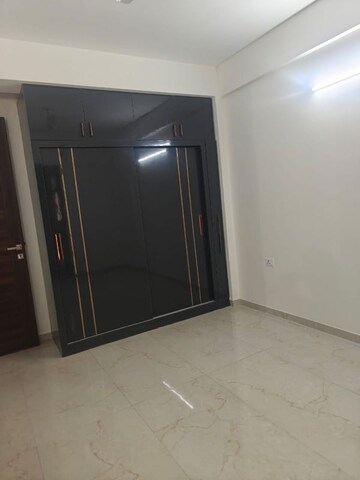 Room in 2 BHK Apartment at Smart World Gems, Sector 89 – for Sale