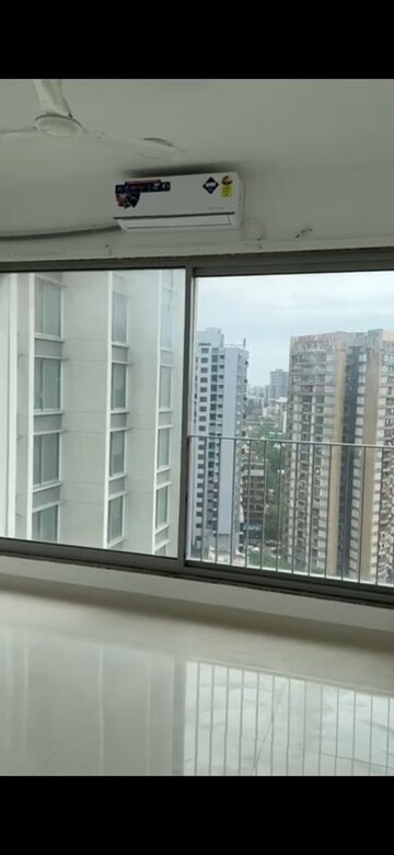 Bedroom in 2 BHK Apartment at Sunteck City Avenue 4, Goregaon West – for Rent