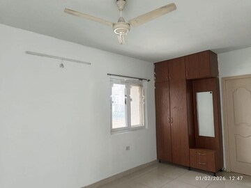 Room in 3 BHK Apartment at PWS 7 Hills, Narsingi – for Rent