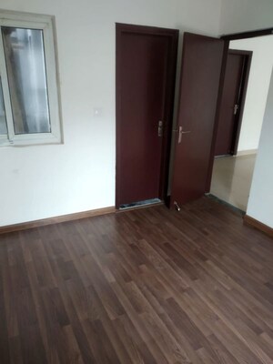 Room in 3 BHK Builder Floor at BPTP Park Elite Floor II, Sector 75 – for Sale