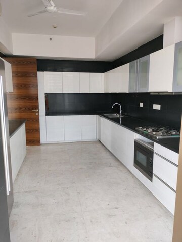 Kitchen in 4 BHK Apartment at M3M Latitude, Sector 65 – for Rent