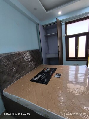 Room in 1 BHK Apartment at Saket – for Rent