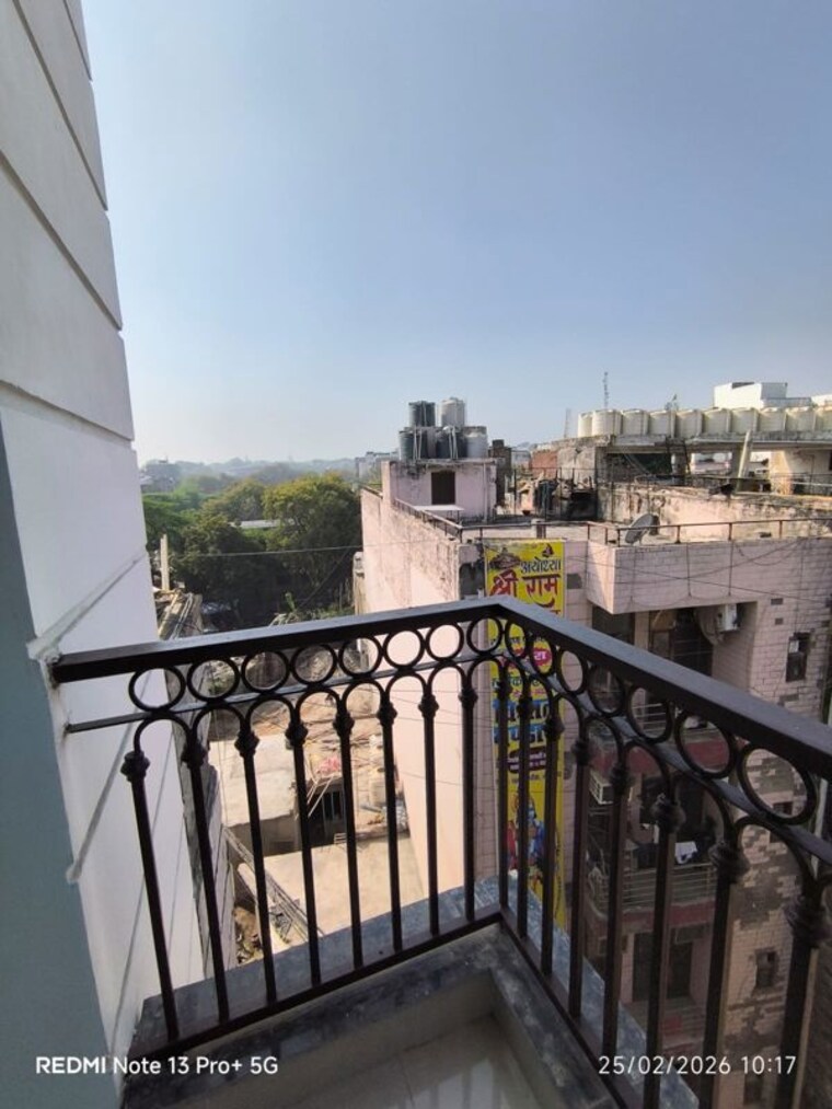 Balcony, saket 1 Bedroom 500 Sq.Ft. Apartment In Saket Delhi 10028552